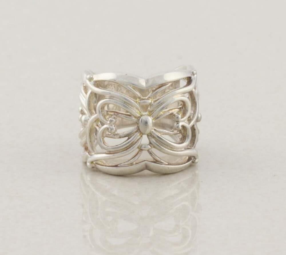 Sterling Silver Filigree Bow Ring Thick Band Size 7 1/4